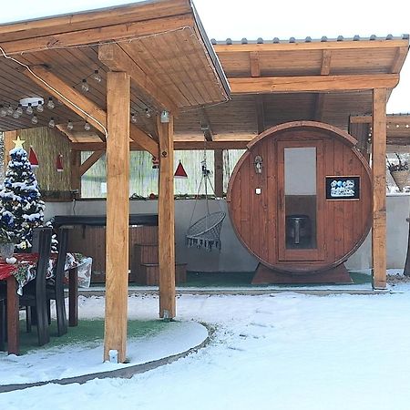 La Dory Apartman Falusugatag Kültér fotó