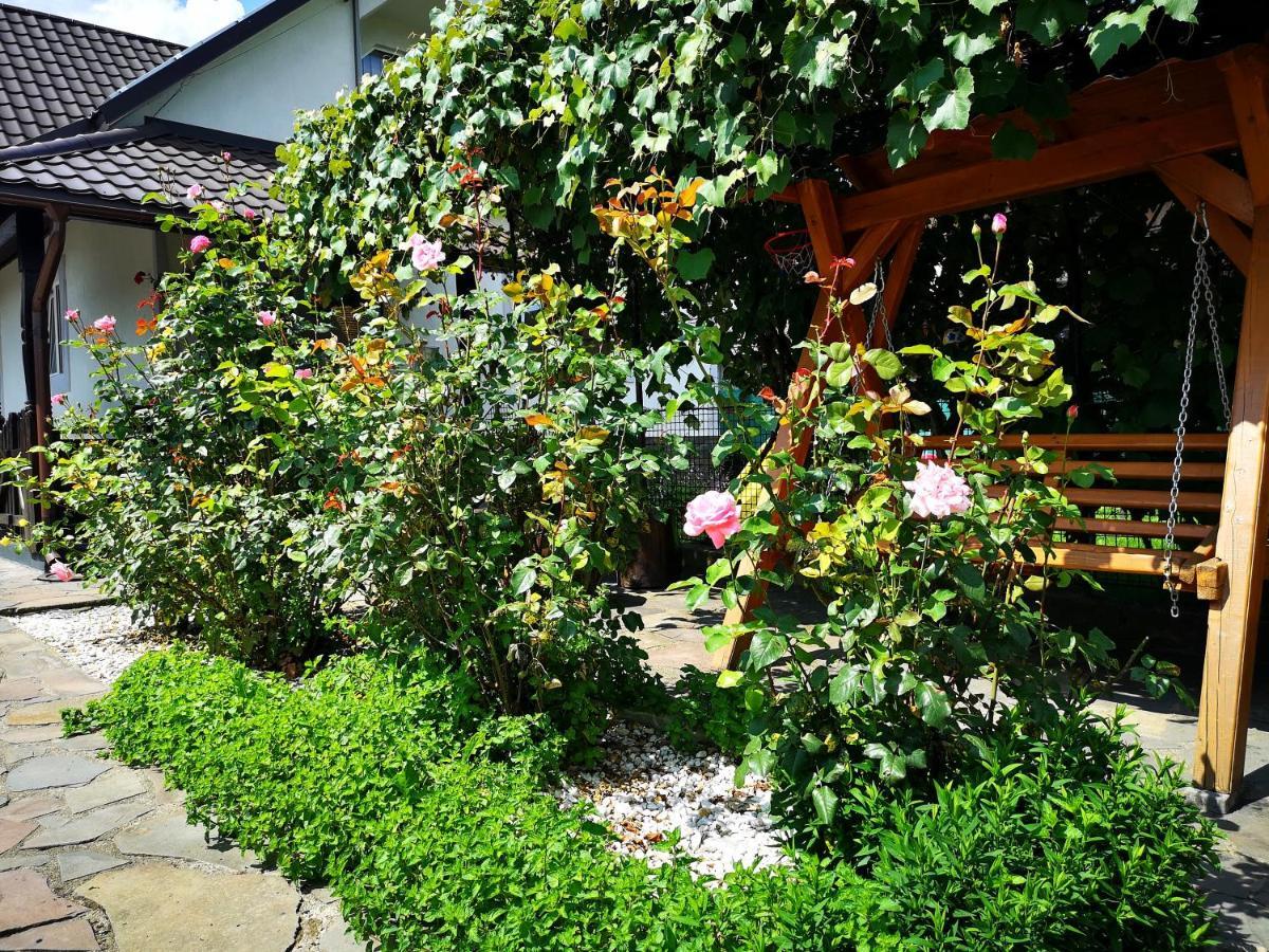 La Dory Apartman Falusugatag Kültér fotó